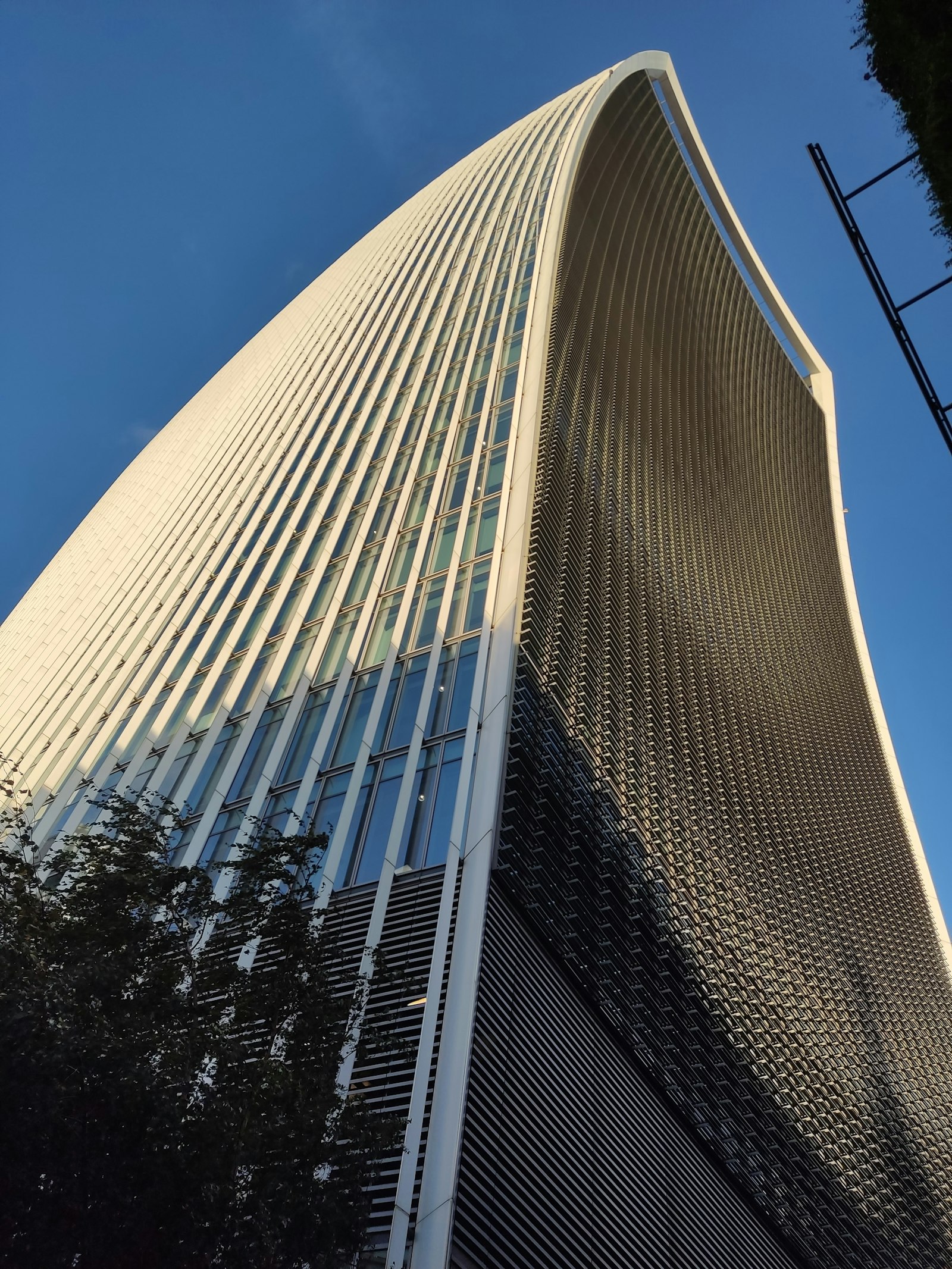 Premium thuislaadpaal